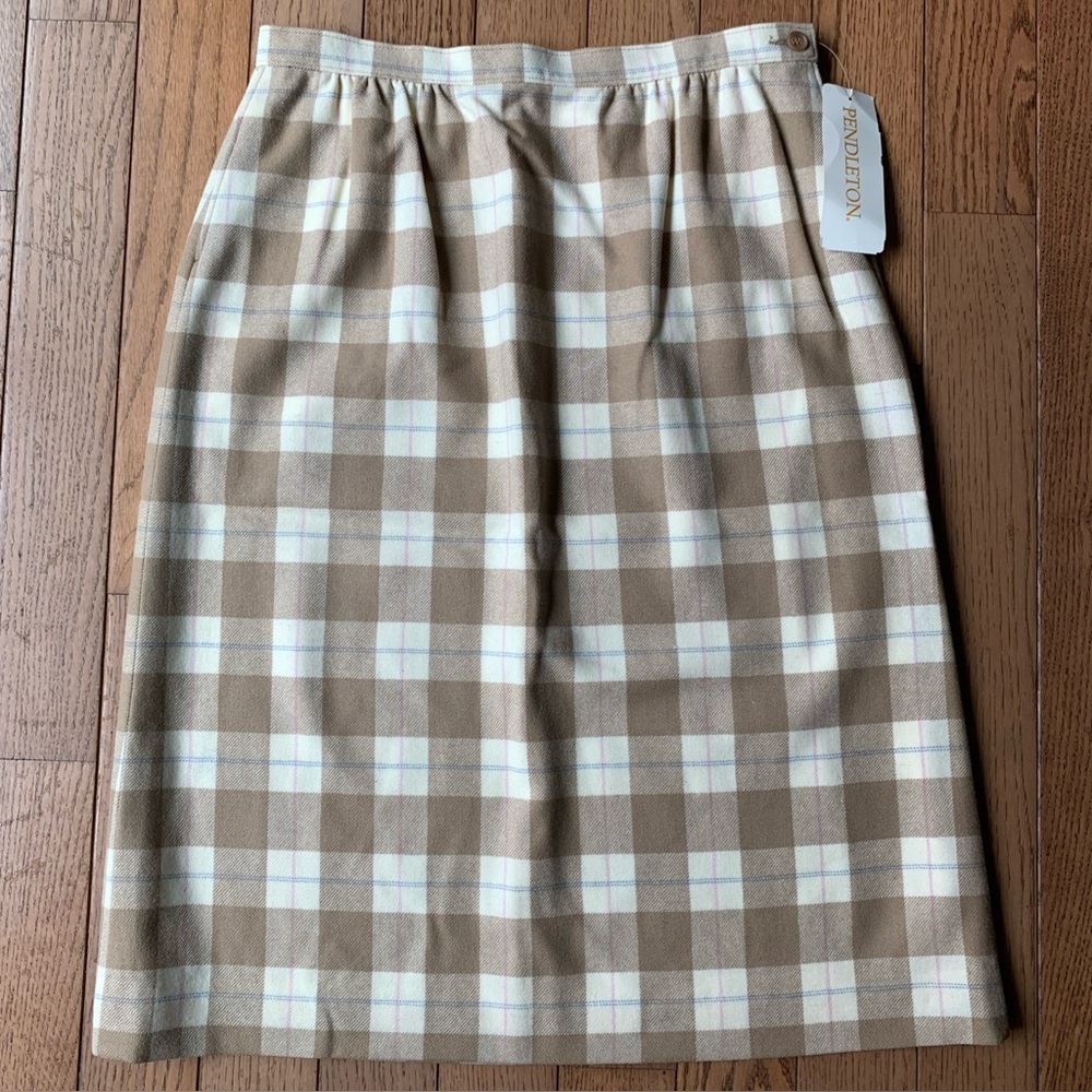 Pendelton | Vintage | NWT Wool Skirt Cream & Brown Plaid Size 16 Lined USA VTG